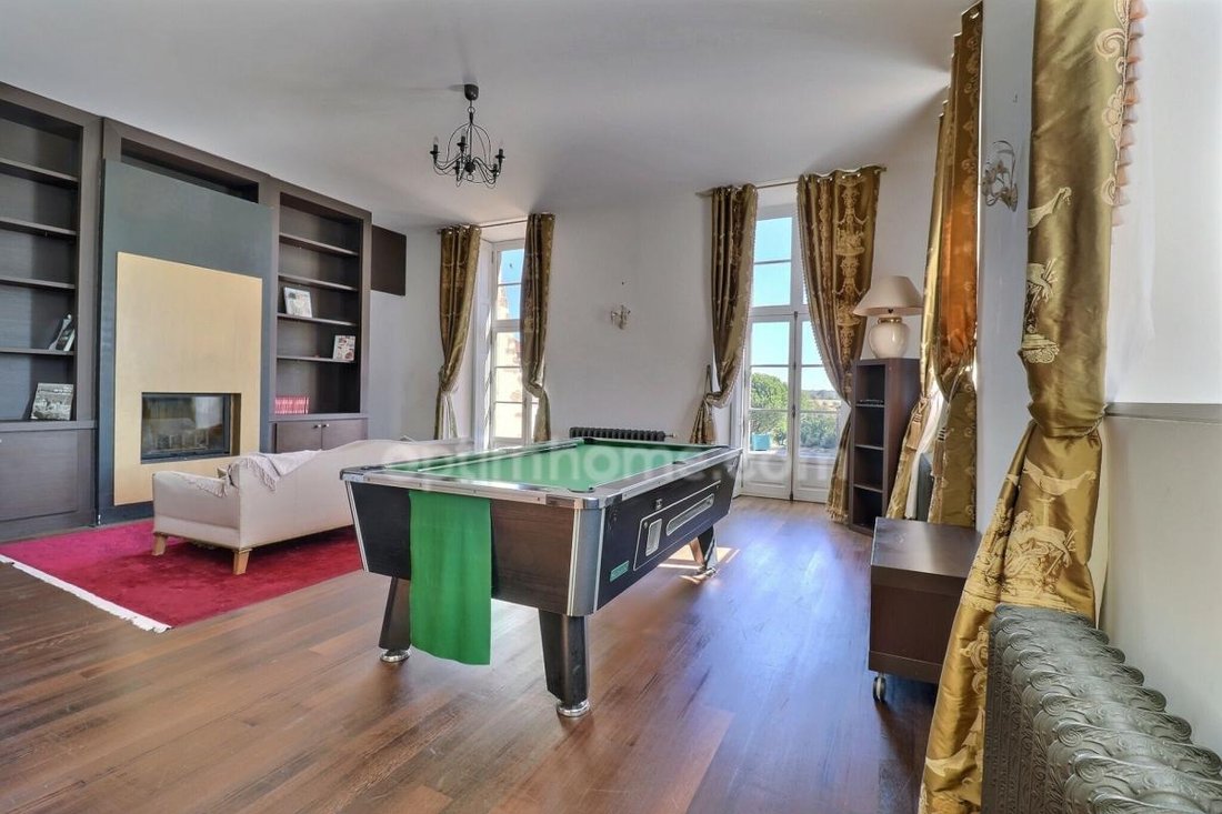 Domaine De Charme Du Xviᵉ Siècle Aux Portes De Cholet (49) — Logis De 500 M² 550 M² De Dépendances - 5
