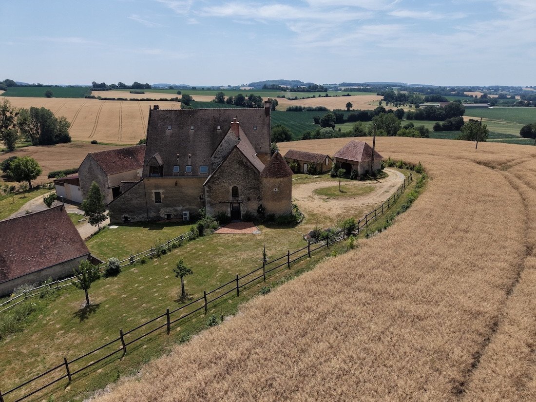 Exceptional 15th Century Manor On 3.7 Hectares