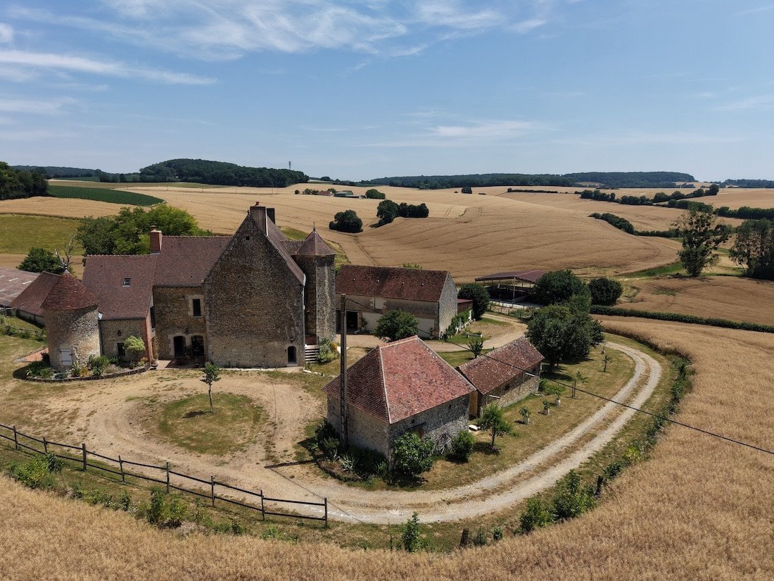 Exceptional 15th Century Manor On 3.7 Hectares