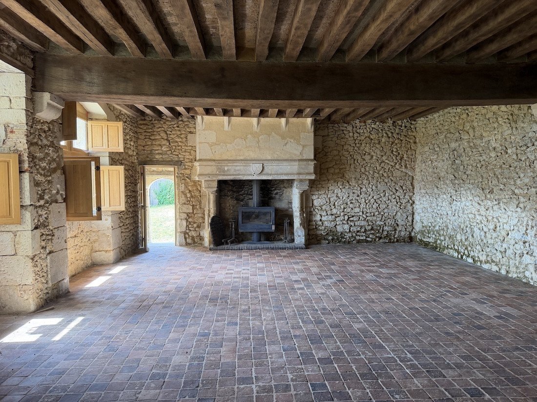 Exceptional 15th Century Manor On 3.7 Hectares