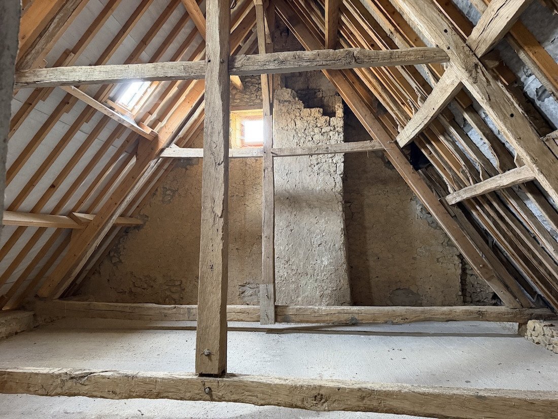 Exceptional 15th Century Manor On 3.7 Hectares
