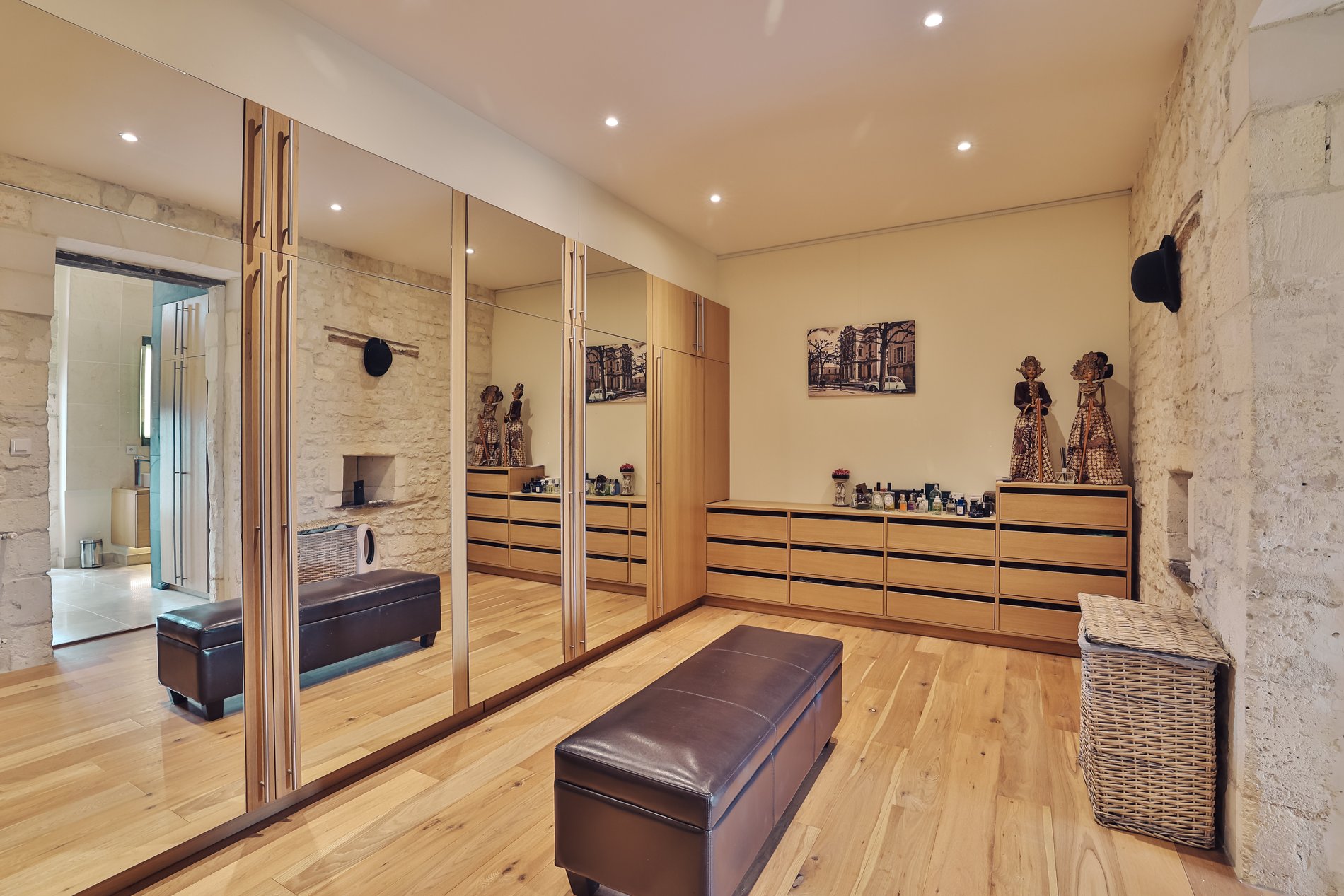 Exceptional 360 M² Historic Residence With Infinity Pool And Panoramic Views Near Segonzac