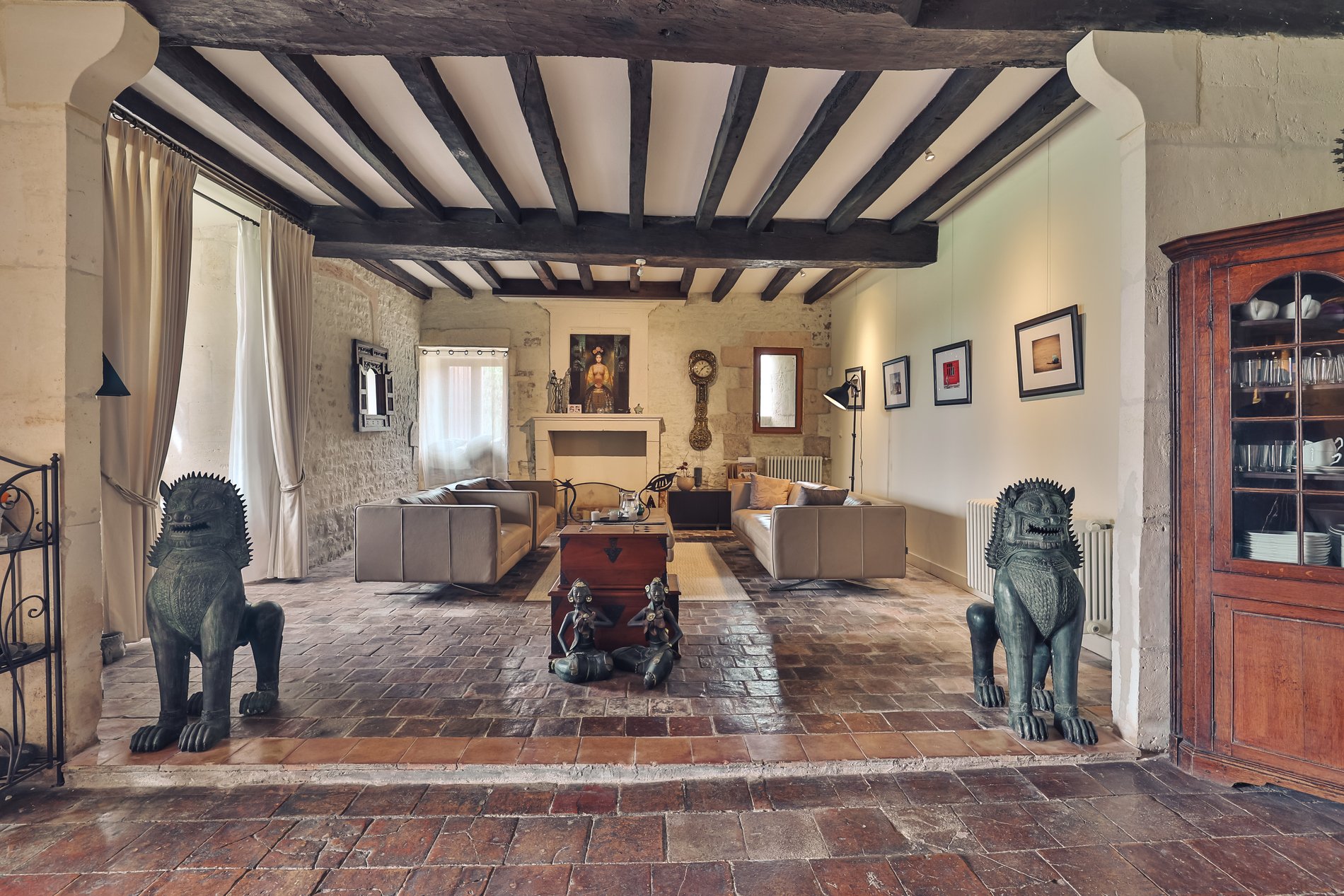 Exceptional 360 M² Historic Residence With Infinity Pool And Panoramic Views Near Segonzac