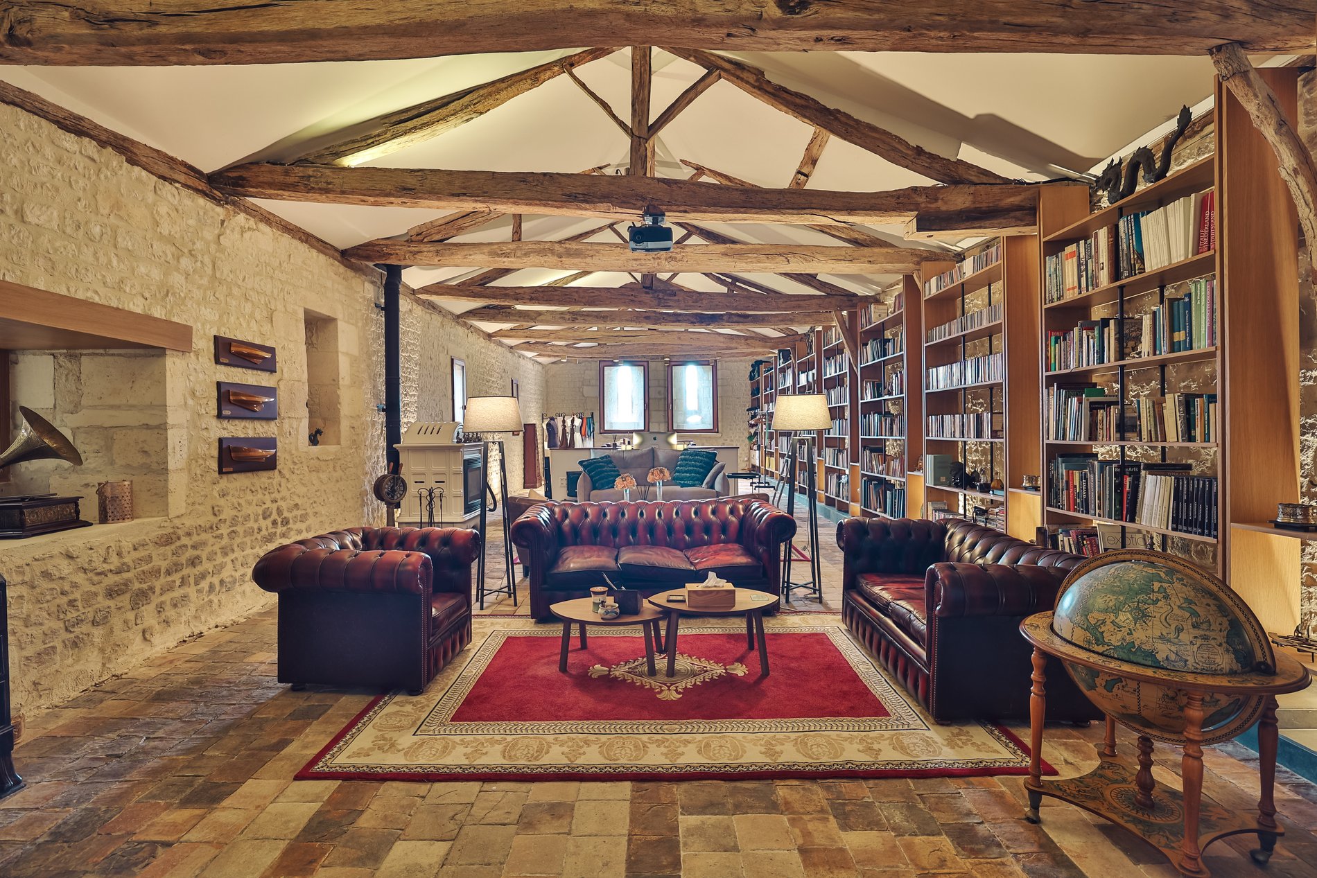 Exceptional 360 M² Historic Residence With Infinity Pool And Panoramic Views Near Segonzac