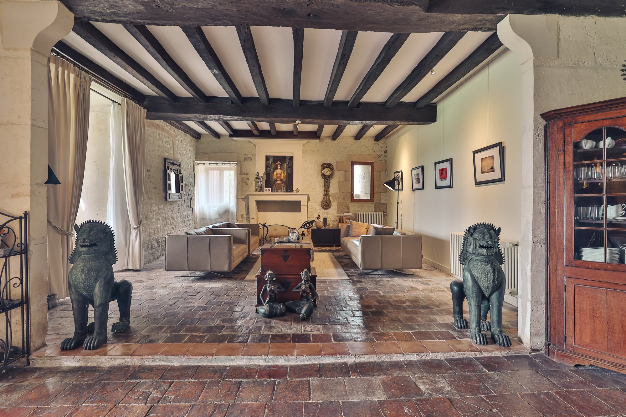 Exceptional 360 M² Historic Residence With Infinity Pool And Panoramic Views Near Segonzac