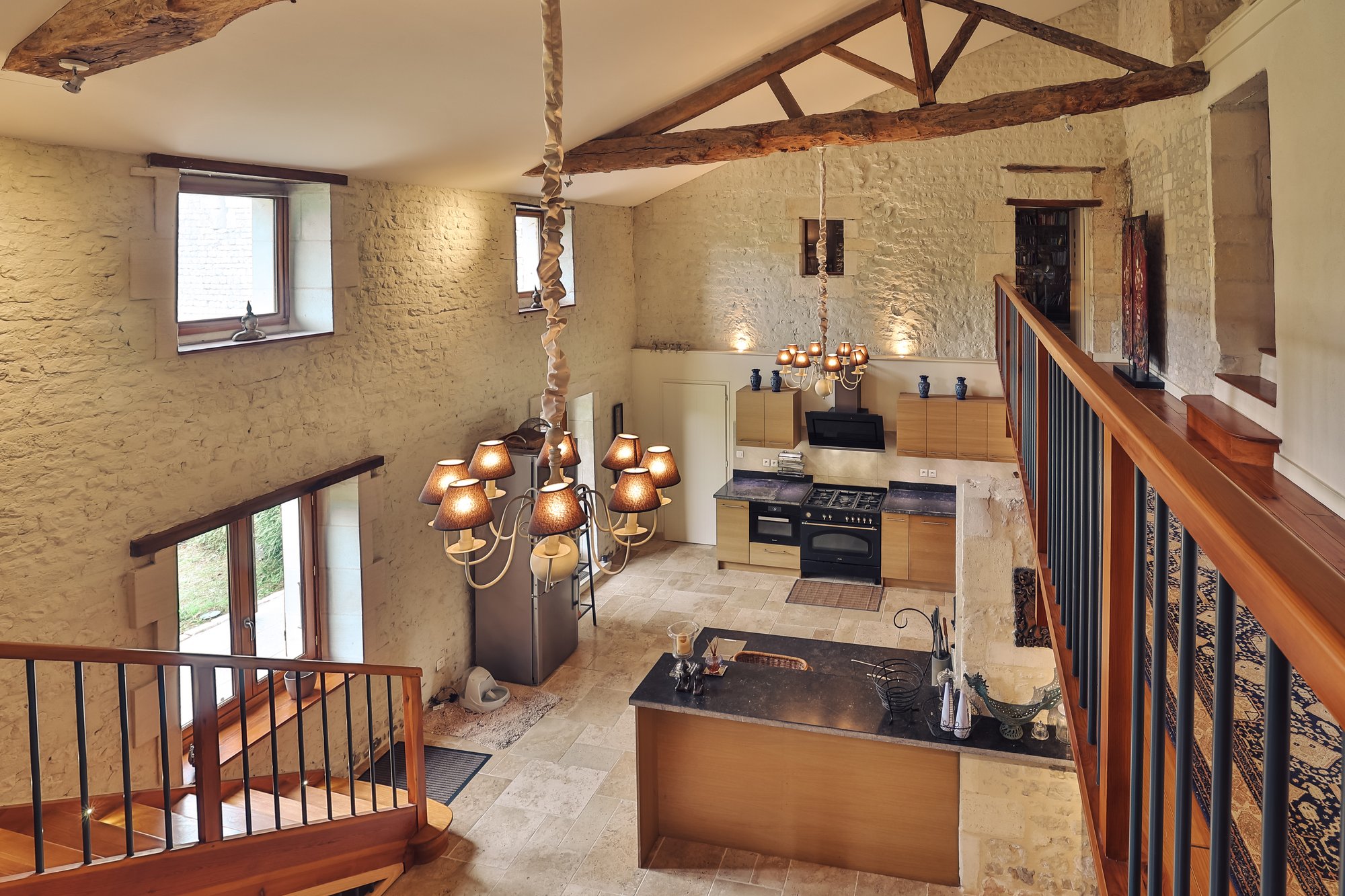 Exceptional 360 M² Historic Residence With Infinity Pool And Panoramic Views Near Segonzac