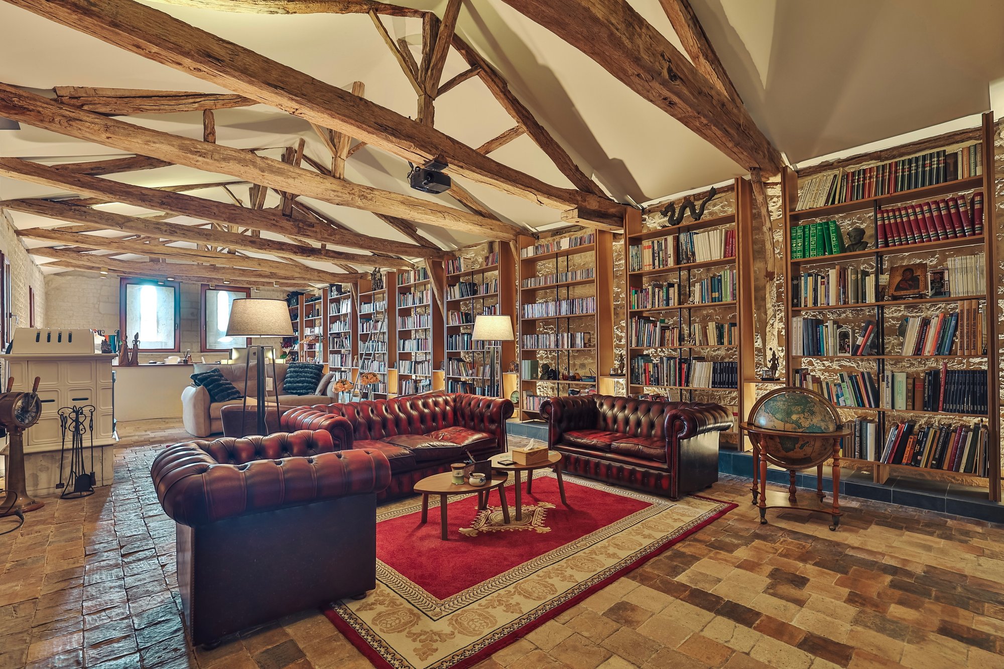 Exceptional 360 M² Historic Residence With Infinity Pool And Panoramic Views Near Segonzac