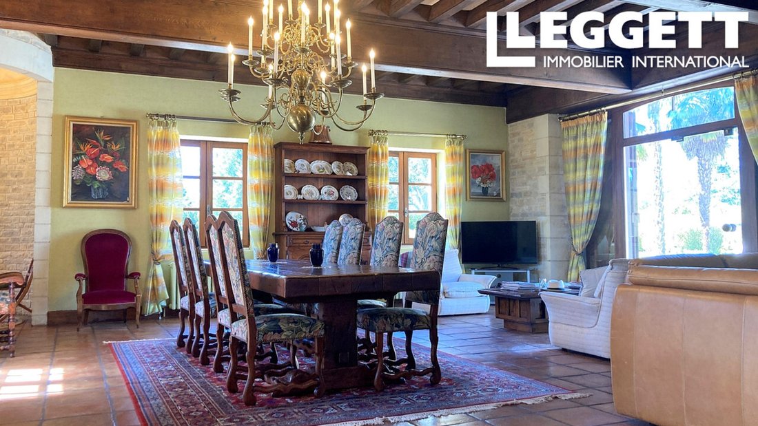 Exceptional Estate In The Heart Of The Cahors Vineyards – Prestigious Property Set On Over 37 Acres