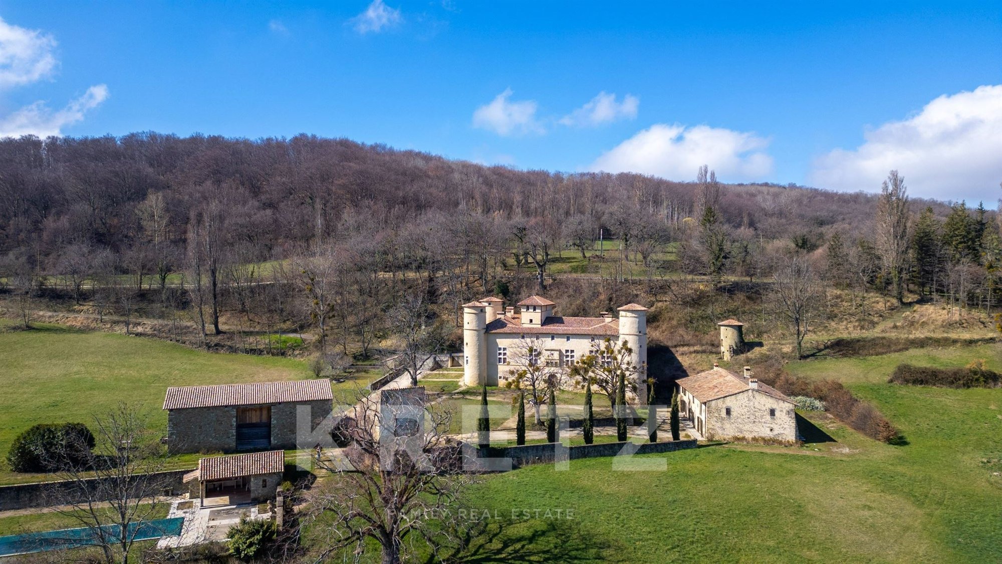Exceptionnal Restored Castle Panoramic View