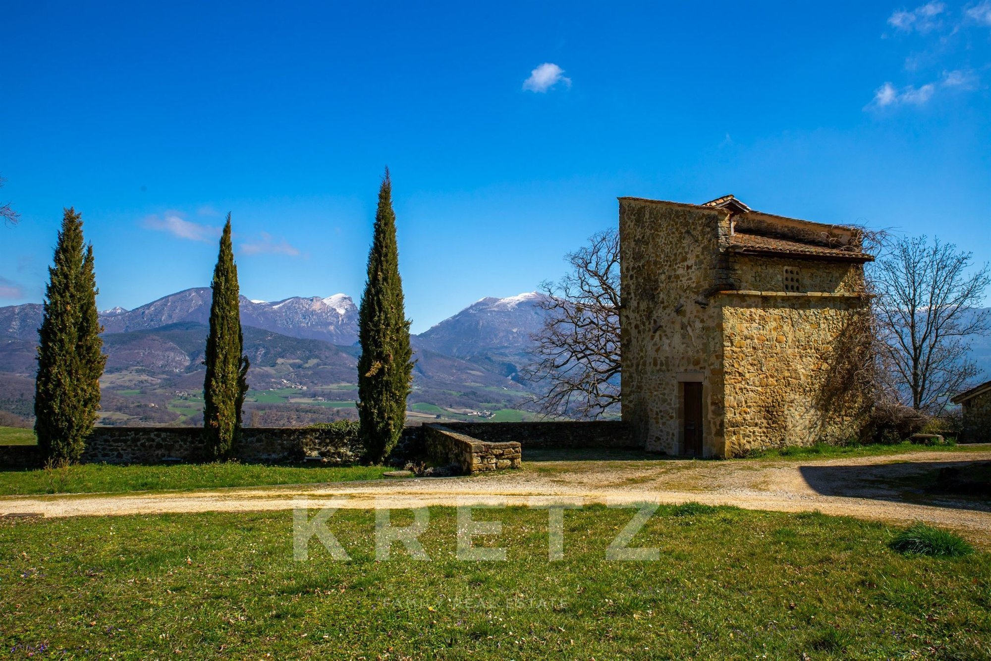 Exceptionnal Restored Castle Panoramic View