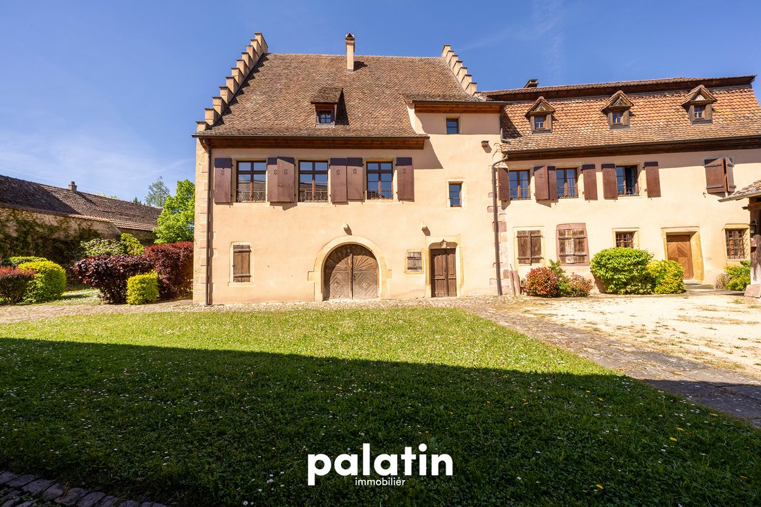 Former Presbytery From The 17th And 18th Centuries Designed For Living And Hosting