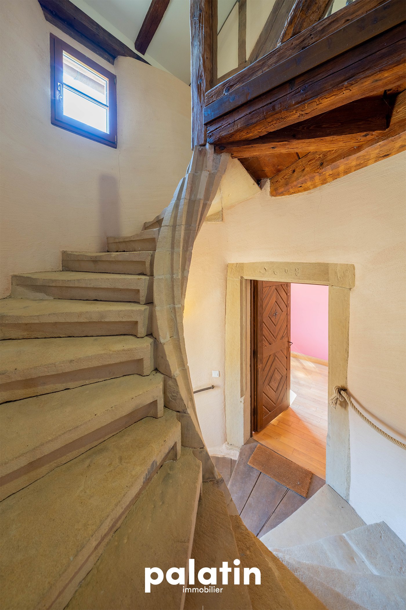 Former Presbytery From The 17th And 18th Centuries Designed For Living And Hosting