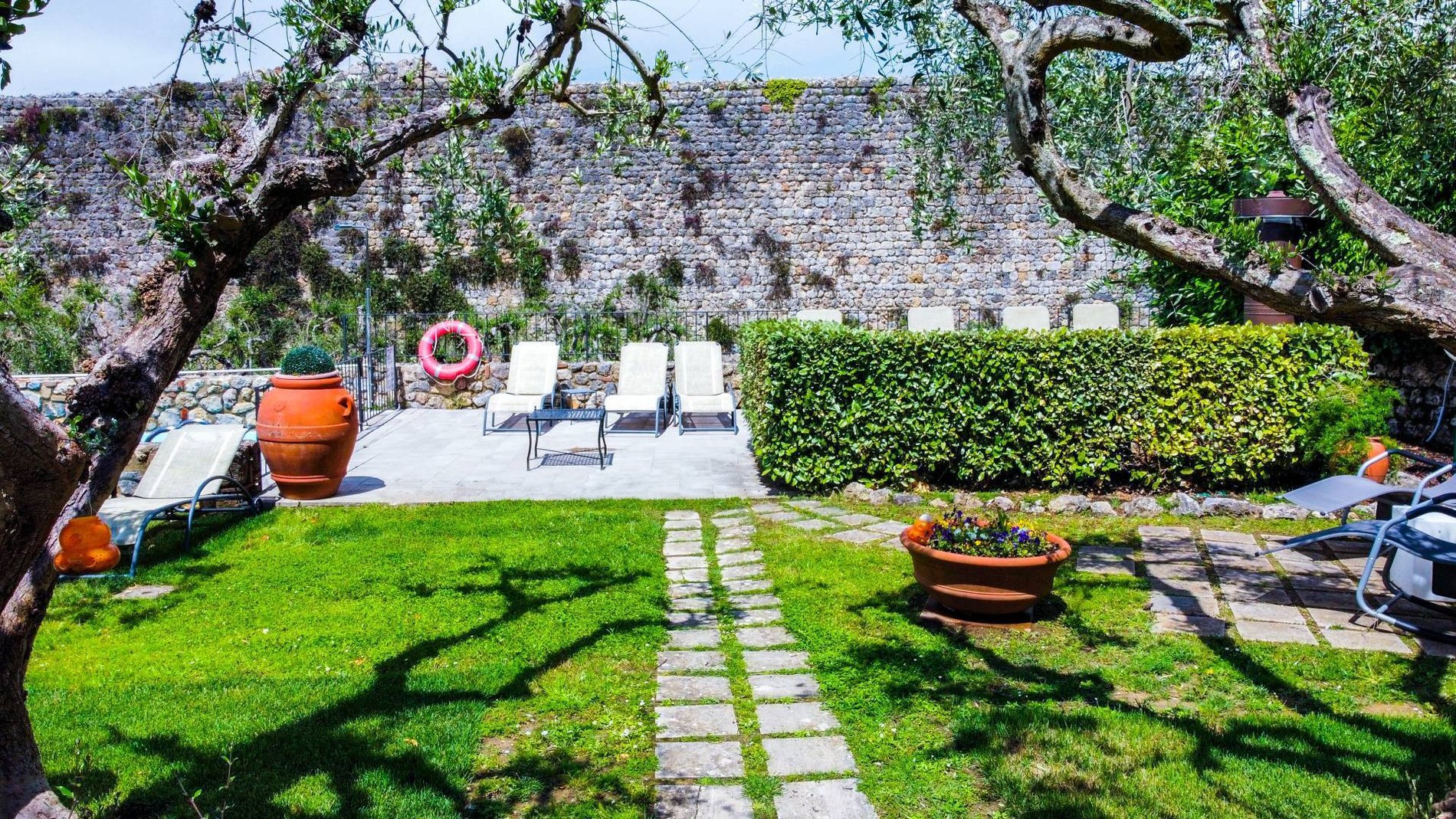 Hamlet For Sale In Monteriggioni