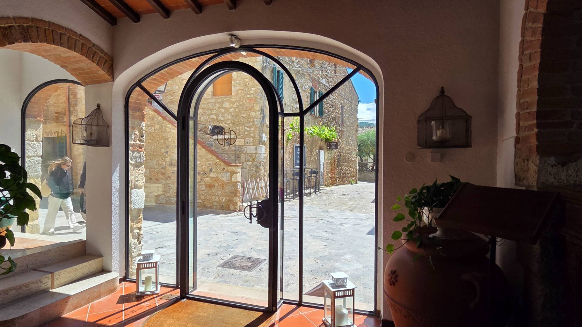 Hamlet For Sale In Monteriggioni