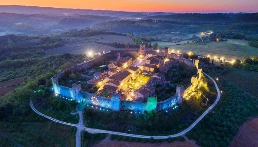 Hamlet For Sale In Monteriggioni
