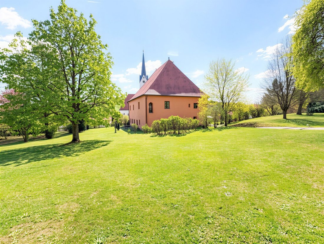 High Quality Renovated Early Renaissance Castle In A Stunning Location With Manor House And Park