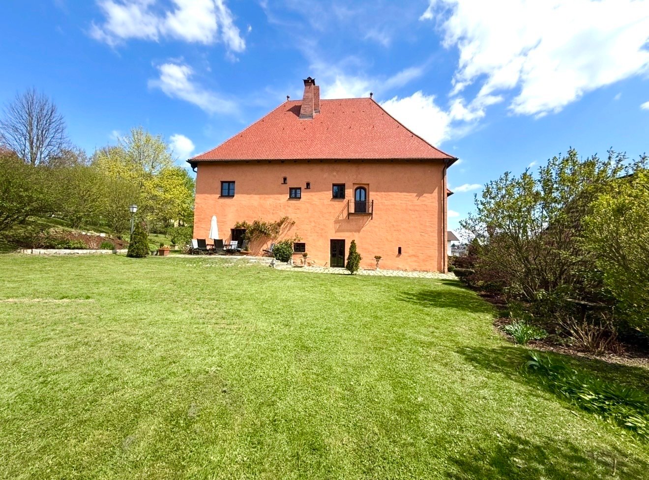 High Quality Renovated Early Renaissance Castle In A Stunning Location With Manor House And Park