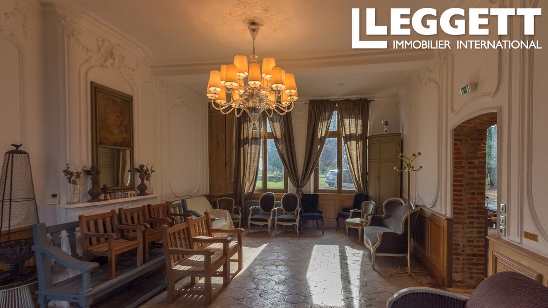 Historic 18th Century Manor Perfect For Events And Luxury Projects - 5