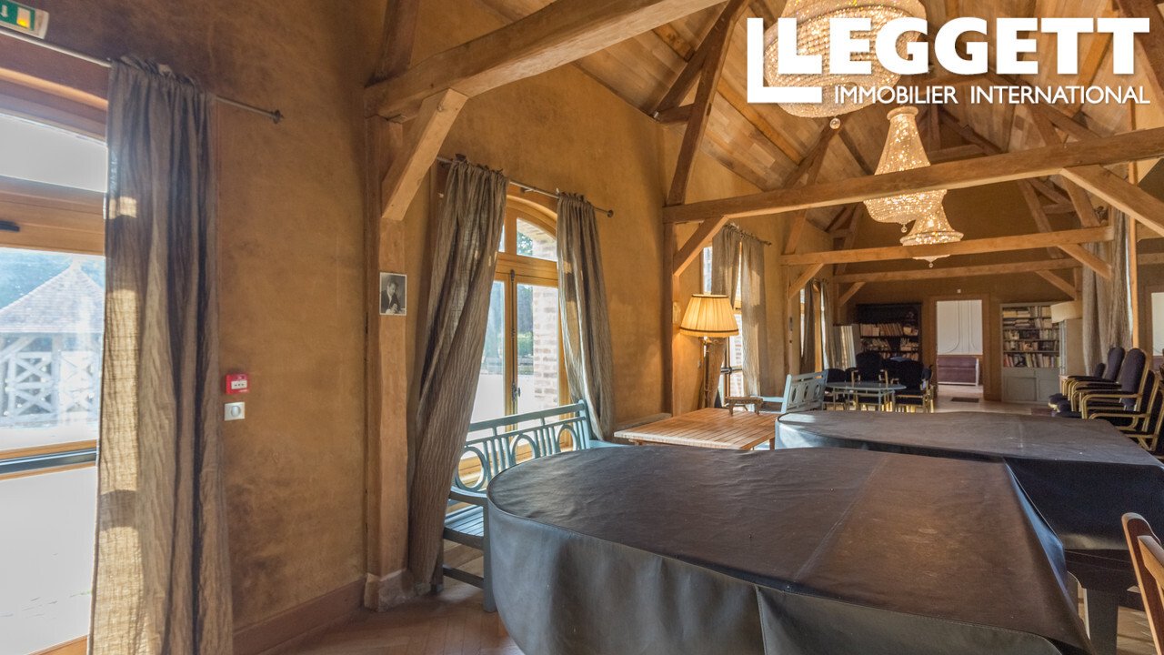 Historic 18th Century Manor Perfect For Events And Luxury Projects
