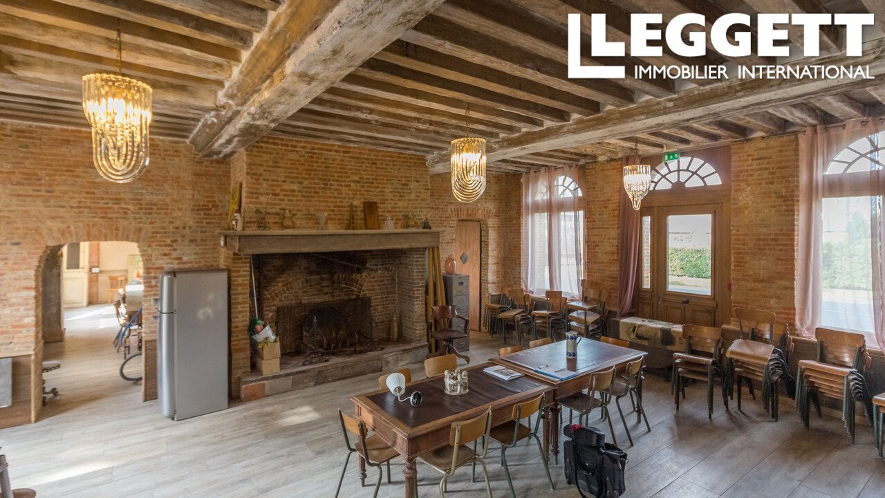 Historic 18th Century Manor Perfect For Events And Luxury Projects