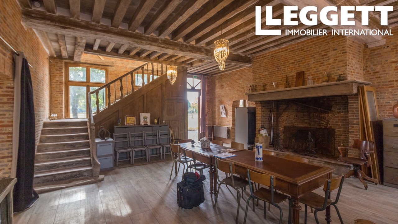 Historic 18th Century Manor Perfect For Events And Luxury Projects