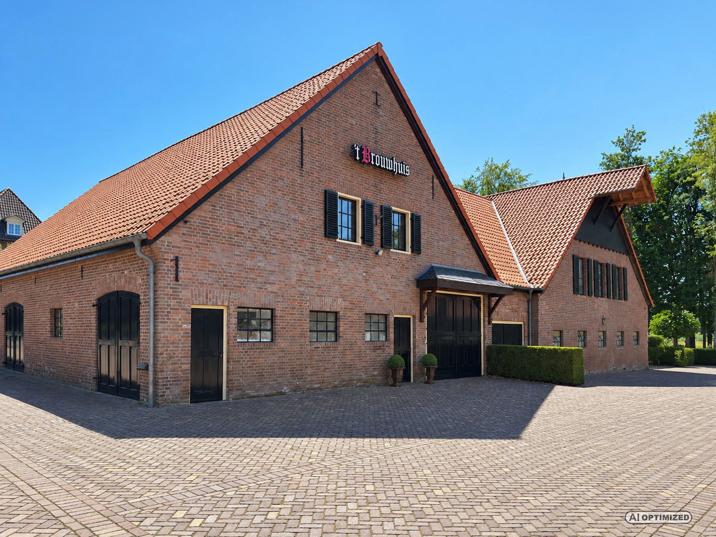 Historic Water Castle On The German Dutch Border – Haus Hardenberg