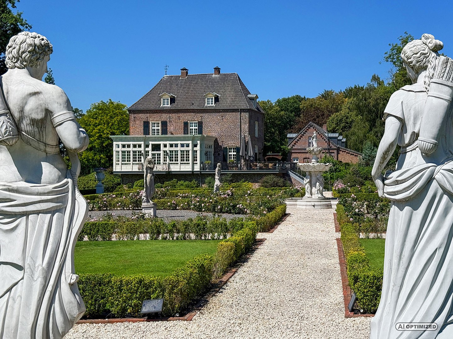 Historic Water Castle On The German Dutch Border – Haus Hardenberg