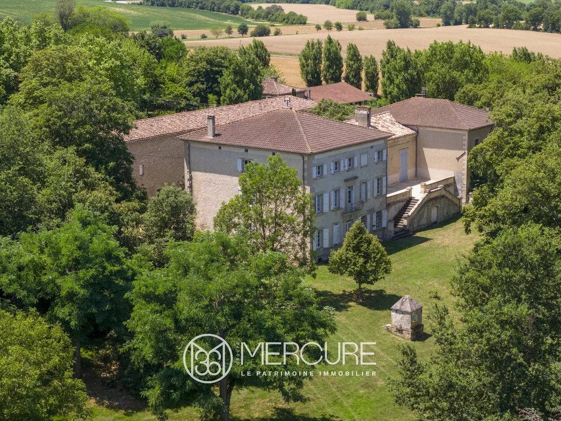 Jonquières Castle