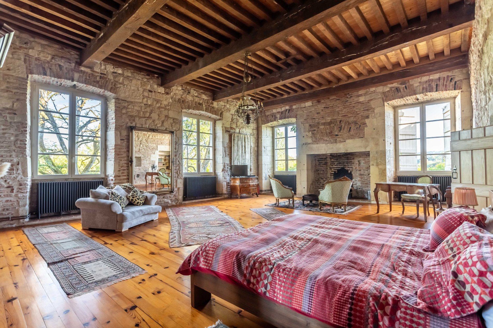 Luxury Family Castle With Event Facilities