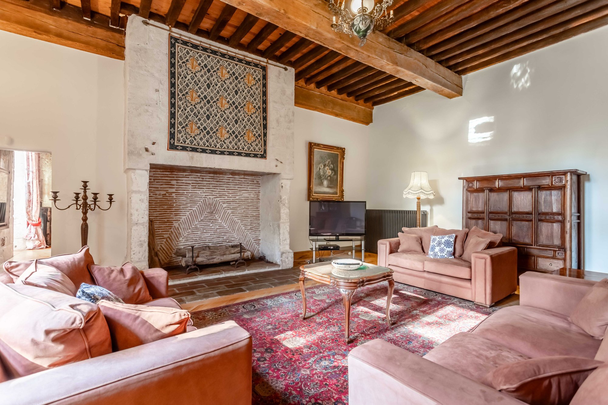 Luxury Family Castle With Event Facilities
