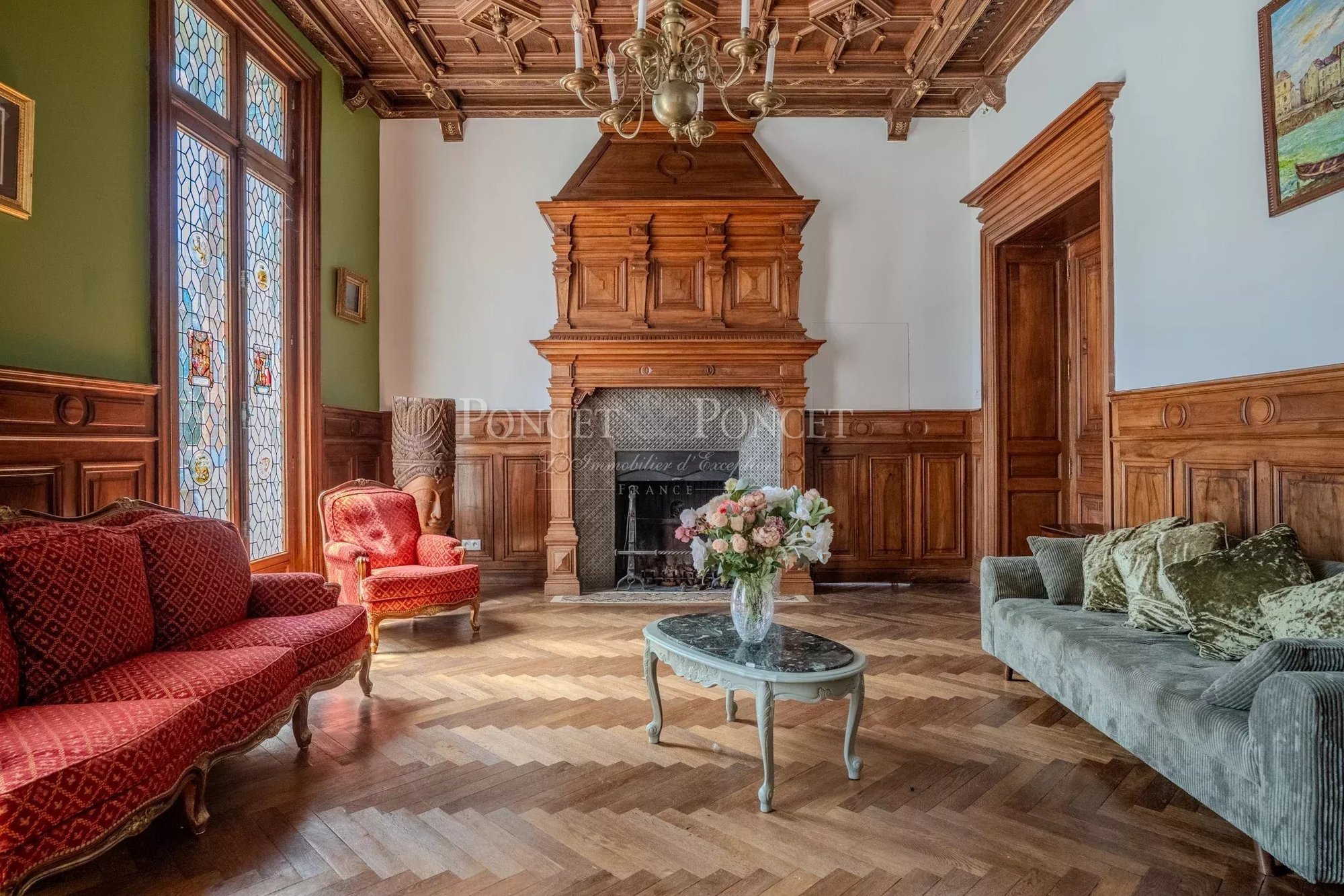 Magical XI Xeme Castle With 31 Ha