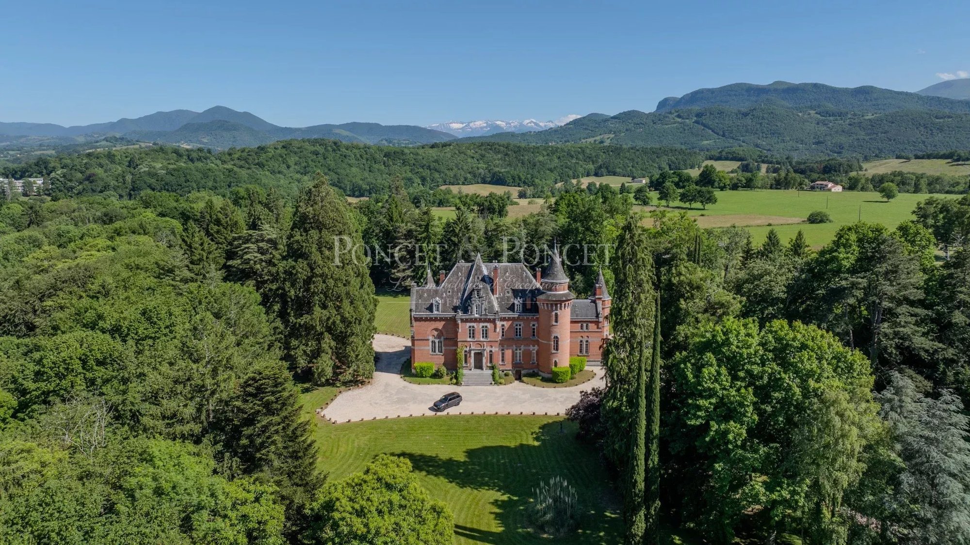 Magical XI Xeme Castle With 31 Ha