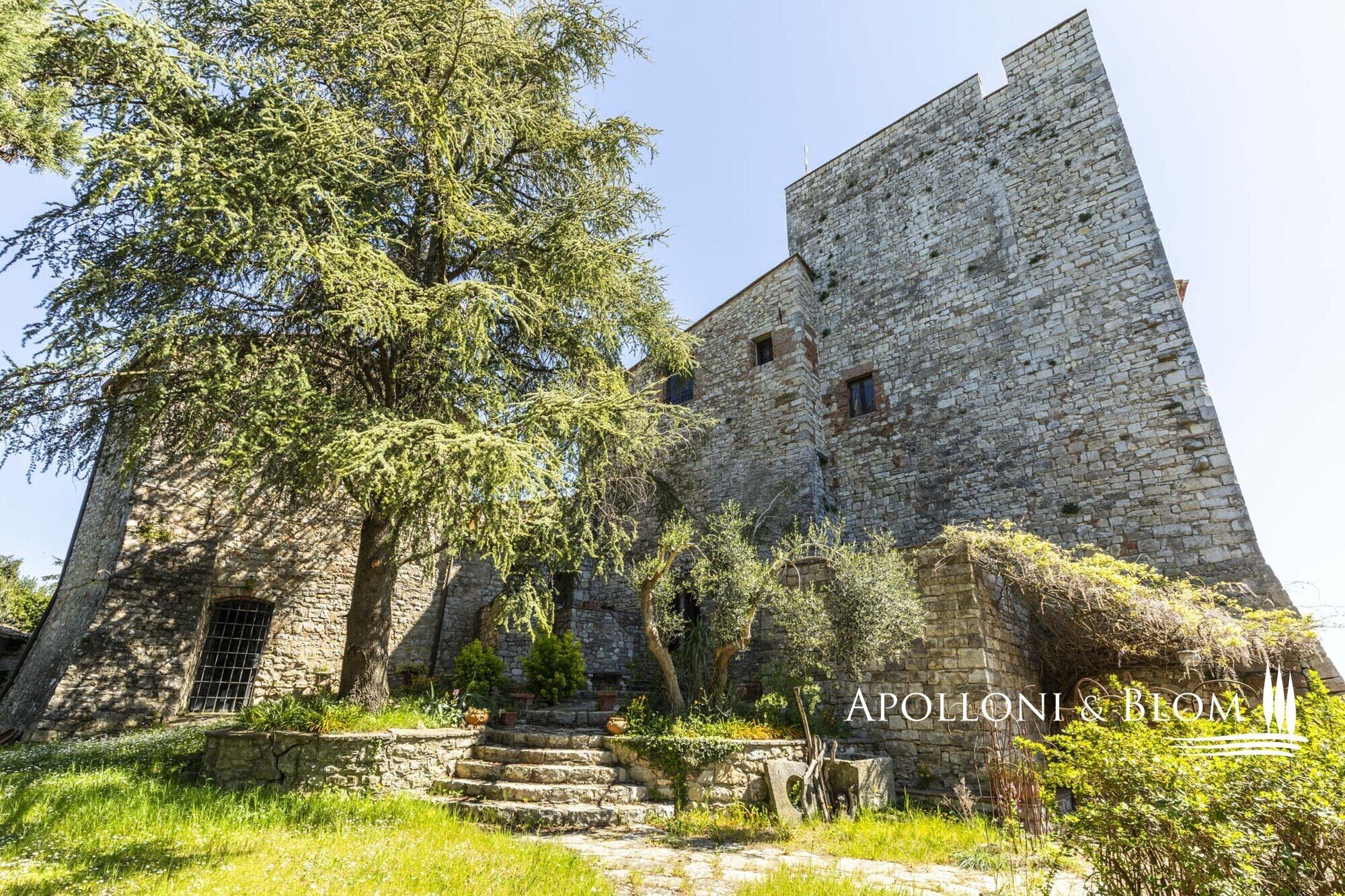 Medieval Heritage Palazzo With Tower And Park – Gaiole In Chianti, Tuscany