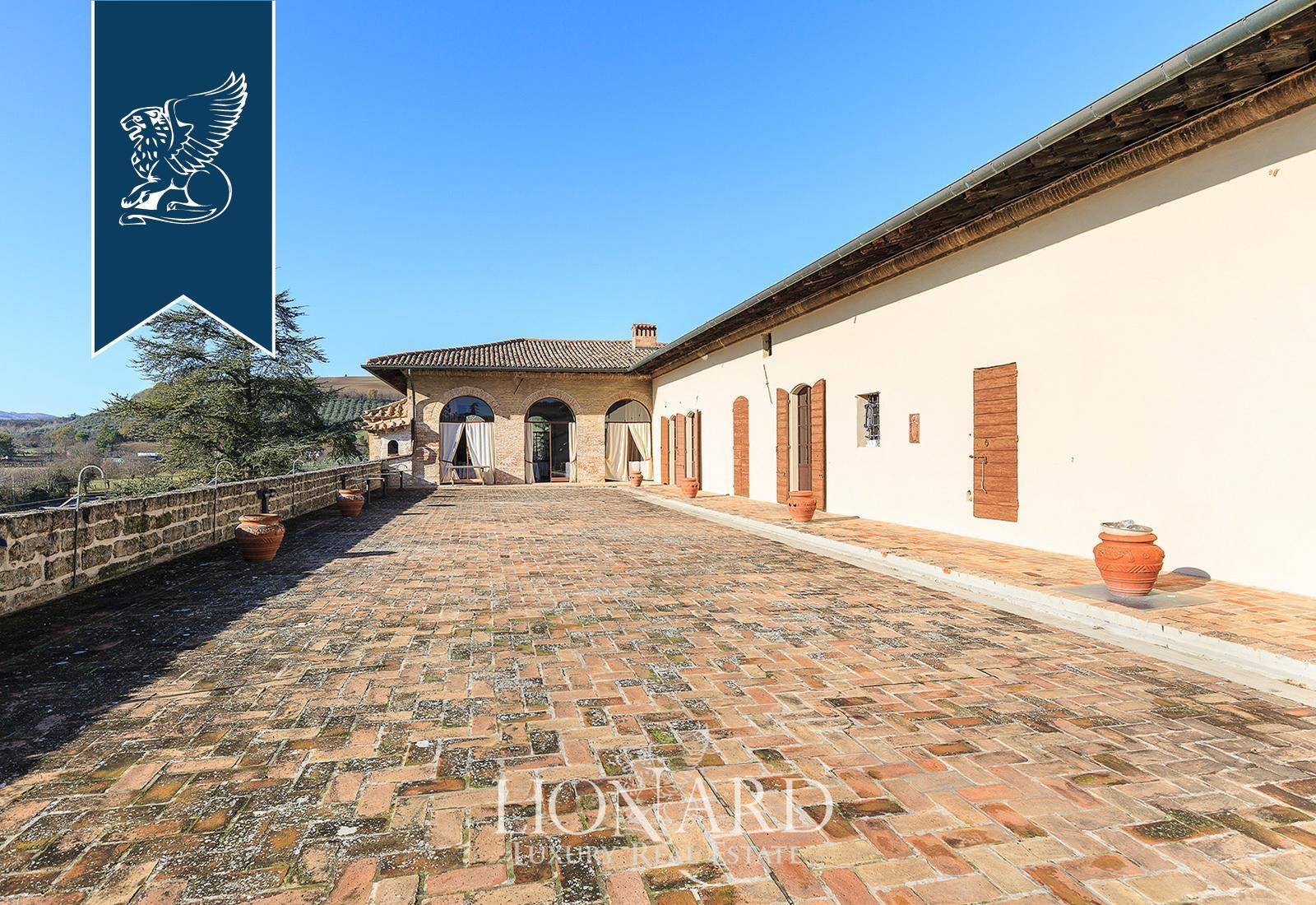 Old Castle For Sale On Emilia Romagna's Hills