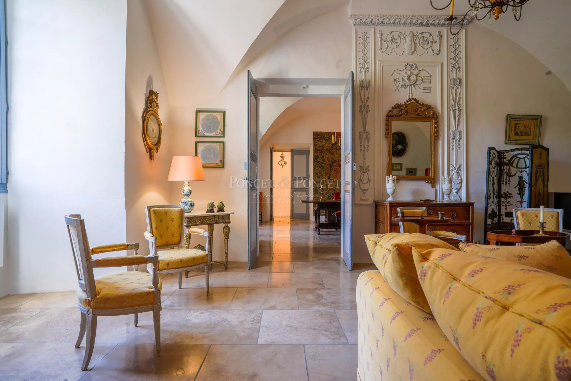 P&P Exclusive Castle Near Salagou Lac