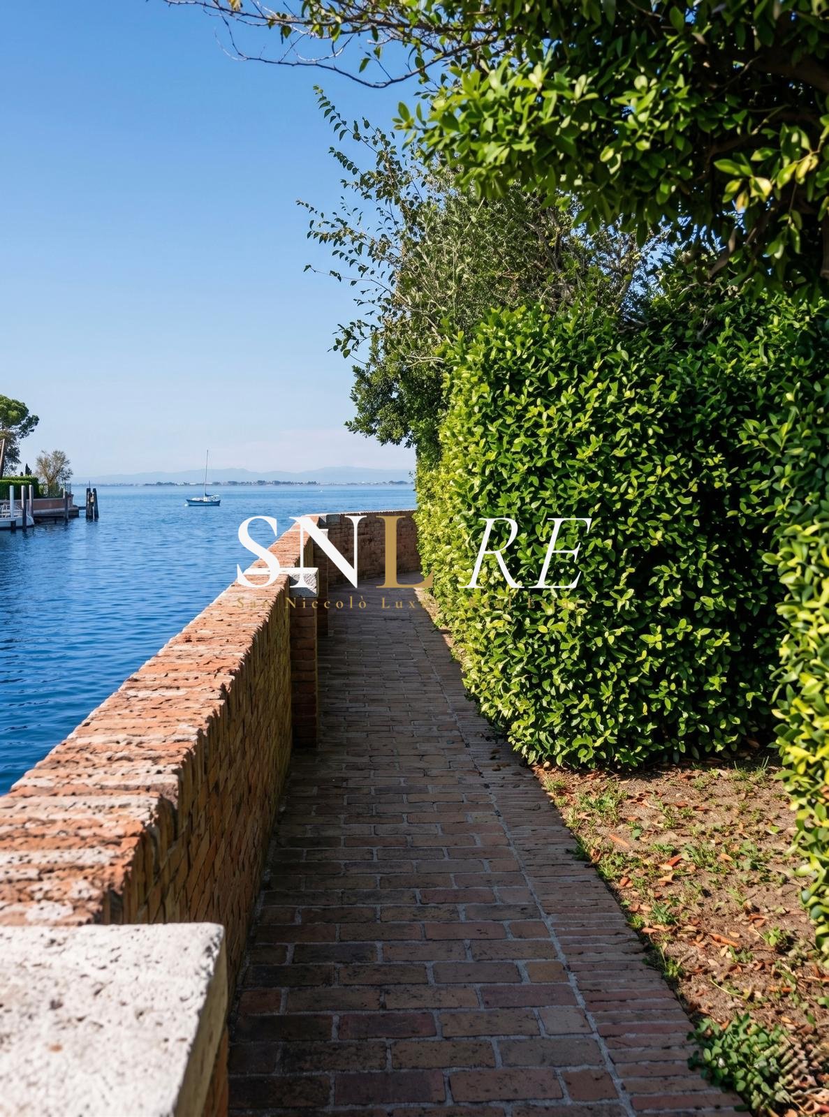 Private Octagon In The Venice Lagoon