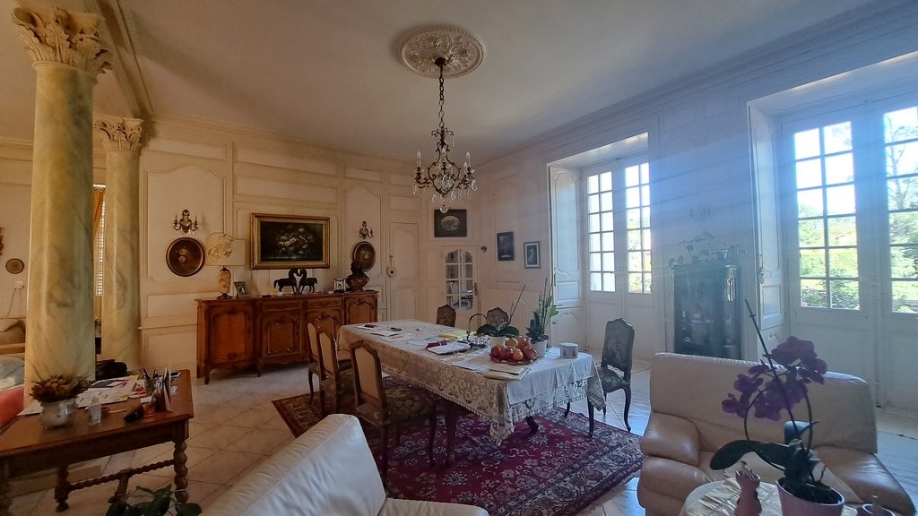 Renaissance Era Ismh Château –