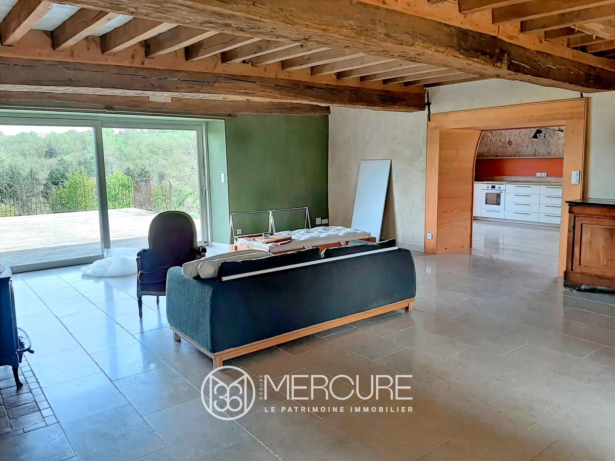 Renovated Château, 66 Ha, Swimming Pool, Spring