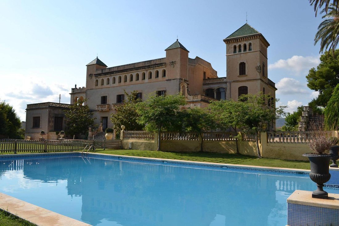 Rural Estate With 20ha Of Operating Vineyards For Sale In Tarragona