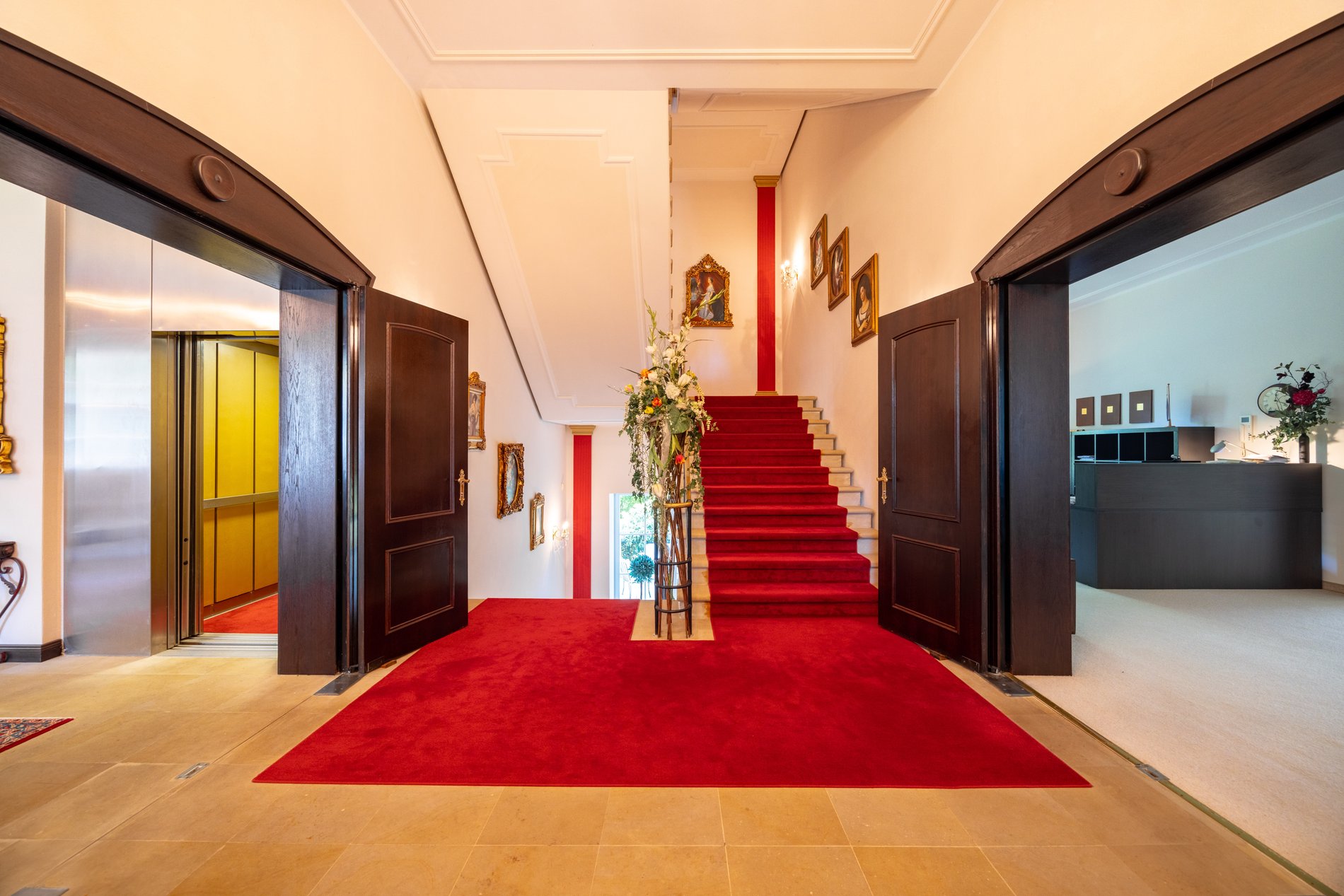 Schloss Alverdissen – Ein Kulturdenkmal Von Außergewöhnlicher Geschichte Und Zeitloser Eleganz
