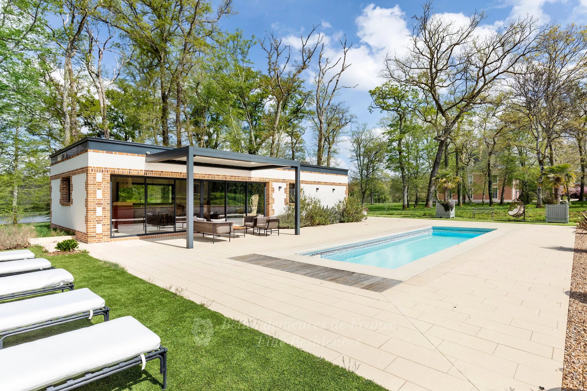 Sologne – An Entirely Revamped 19th Century Chateau In 30 Hectares