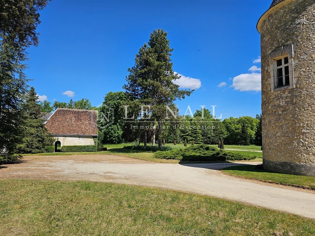 Splendid 15th And 18th C. Chateau On The Border Between Anjou And Touraine