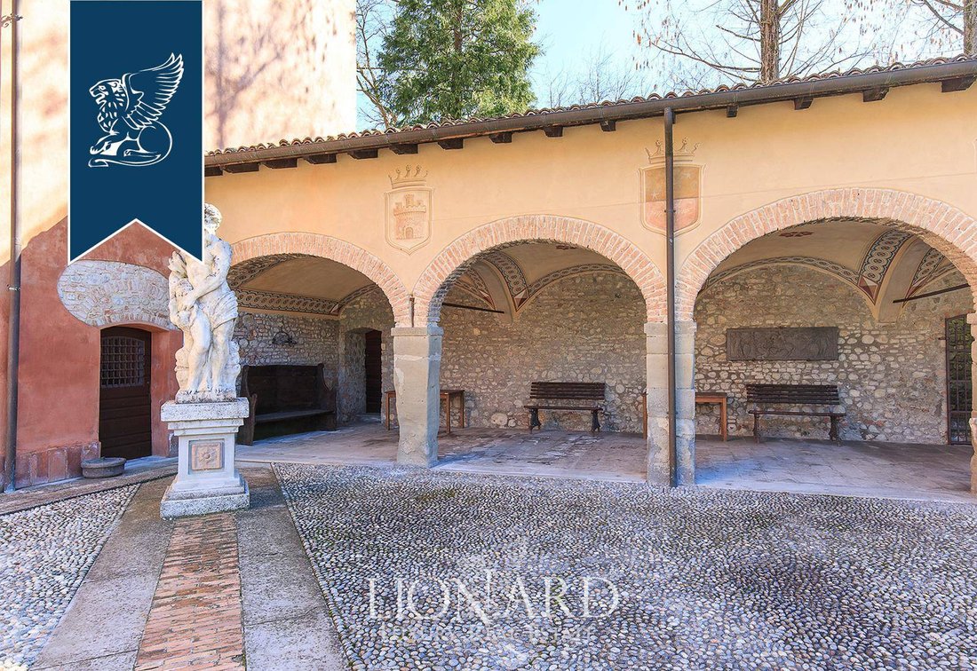 Stunning Castle For Sale On Tortona's Hills - 5
