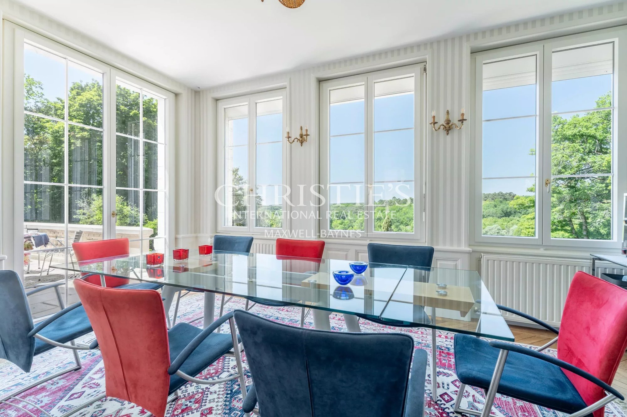 Stunning Chateau With Professional Equestrian Facilities