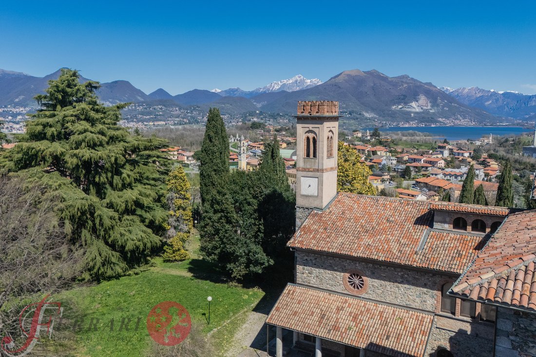 Unique Historic Residence: Castle With 120,000 Sqm Park And Breathtaking Views - 2