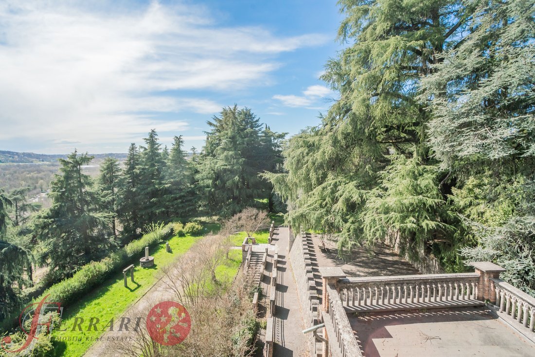 Unique Historic Residence: Castle With 120,000 Sqm Park And Breathtaking Views - 5
