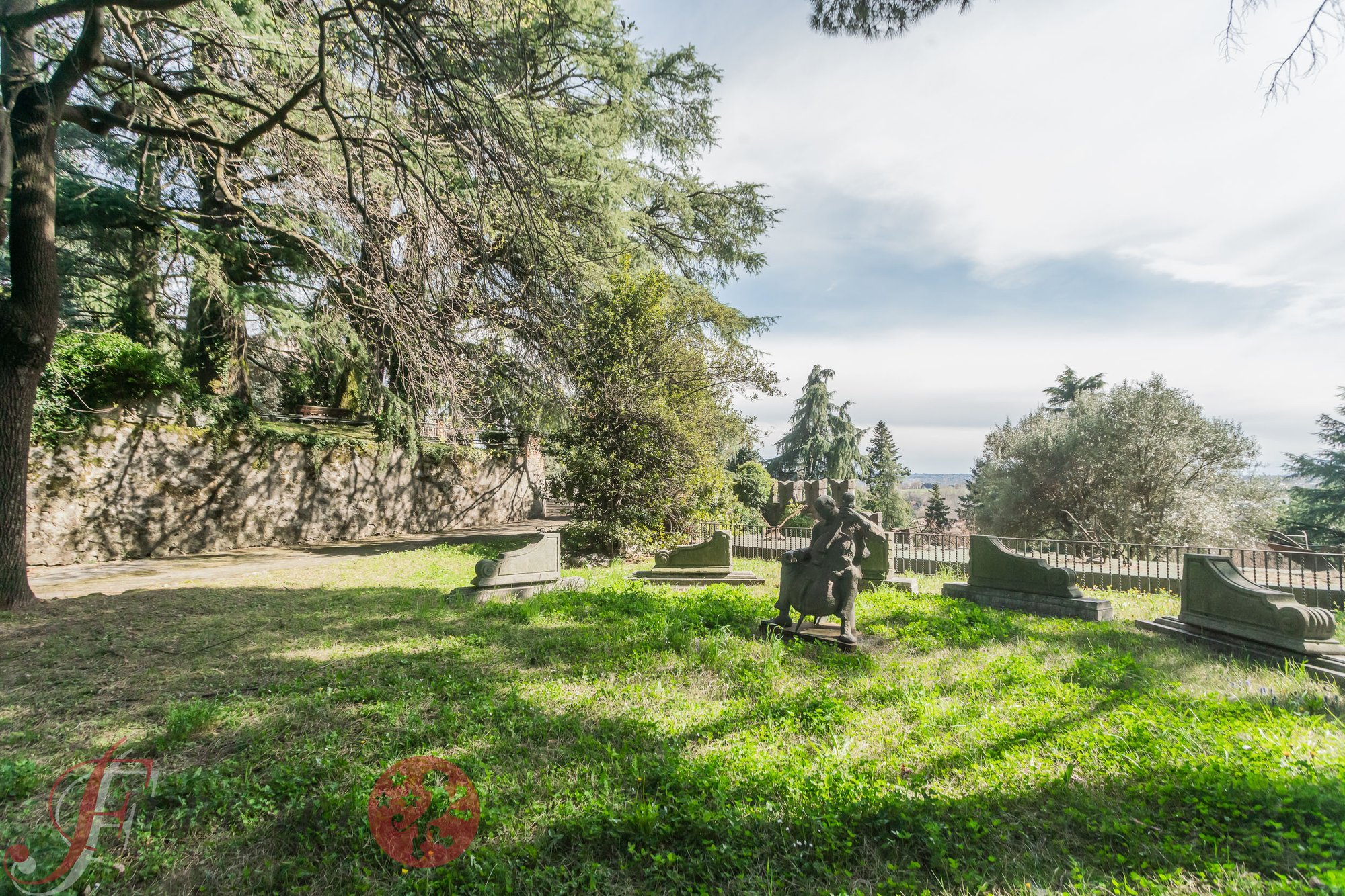 Unique Historic Residence: Castle With 120,000 Sqm Park And Breathtaking Views