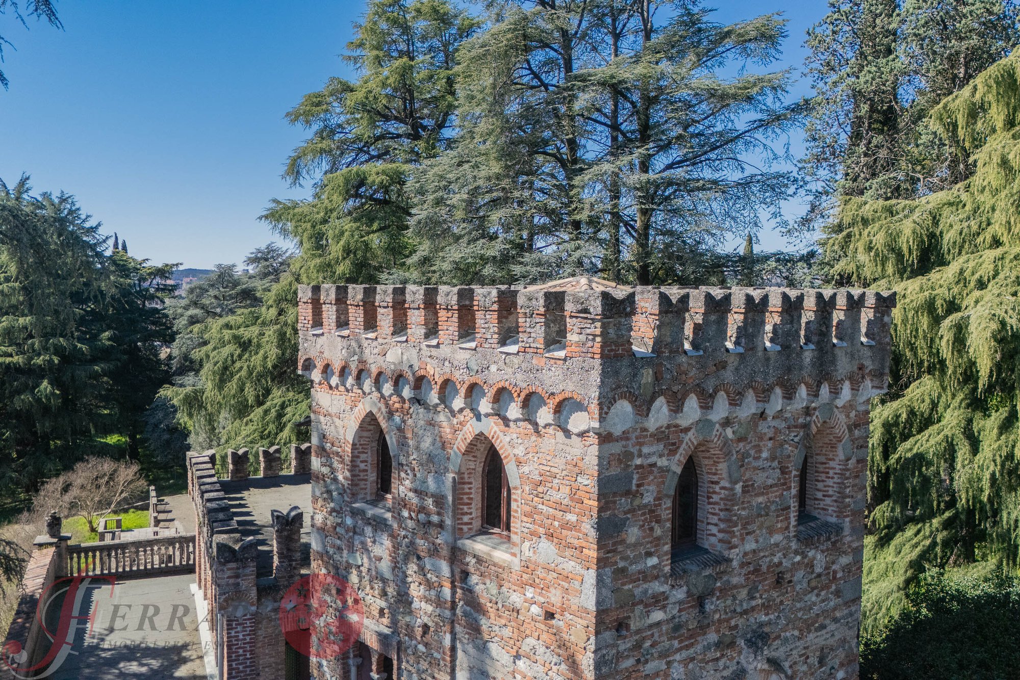 Unique Historic Residence: Castle With 120,000 Sqm Park And Breathtaking Views