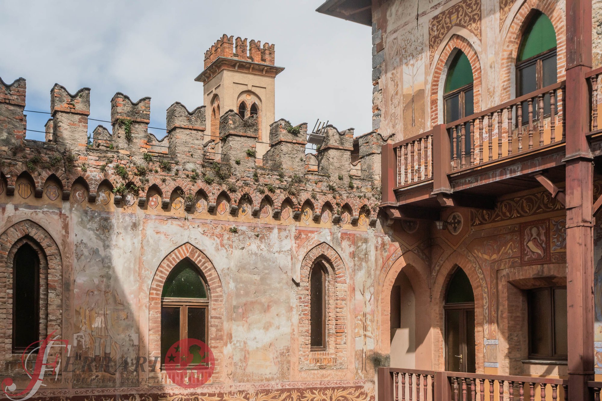 Unique Historic Residence: Castle With 120,000 Sqm Park And Breathtaking Views