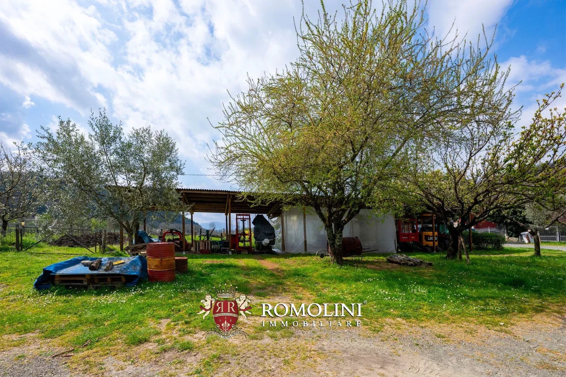 Wine Estate With Castle For Sale In Lunigiana, Tuscany